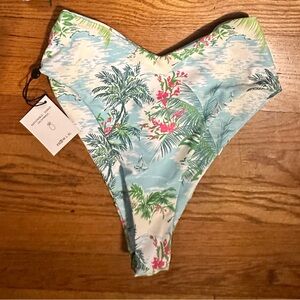 Skatie Swim Bottoms in Poipu